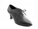 Dance shoes women black perforated leather van  